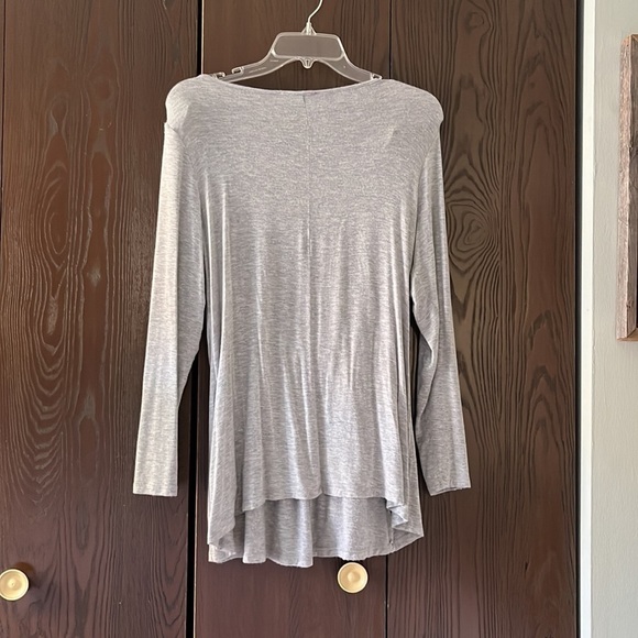 DG2 gray soft, top with belted design in front. Size Small - Picture 5 of 7